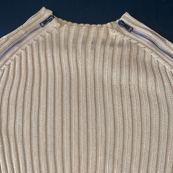 GUCCI Sweater - Picture 9 of 10